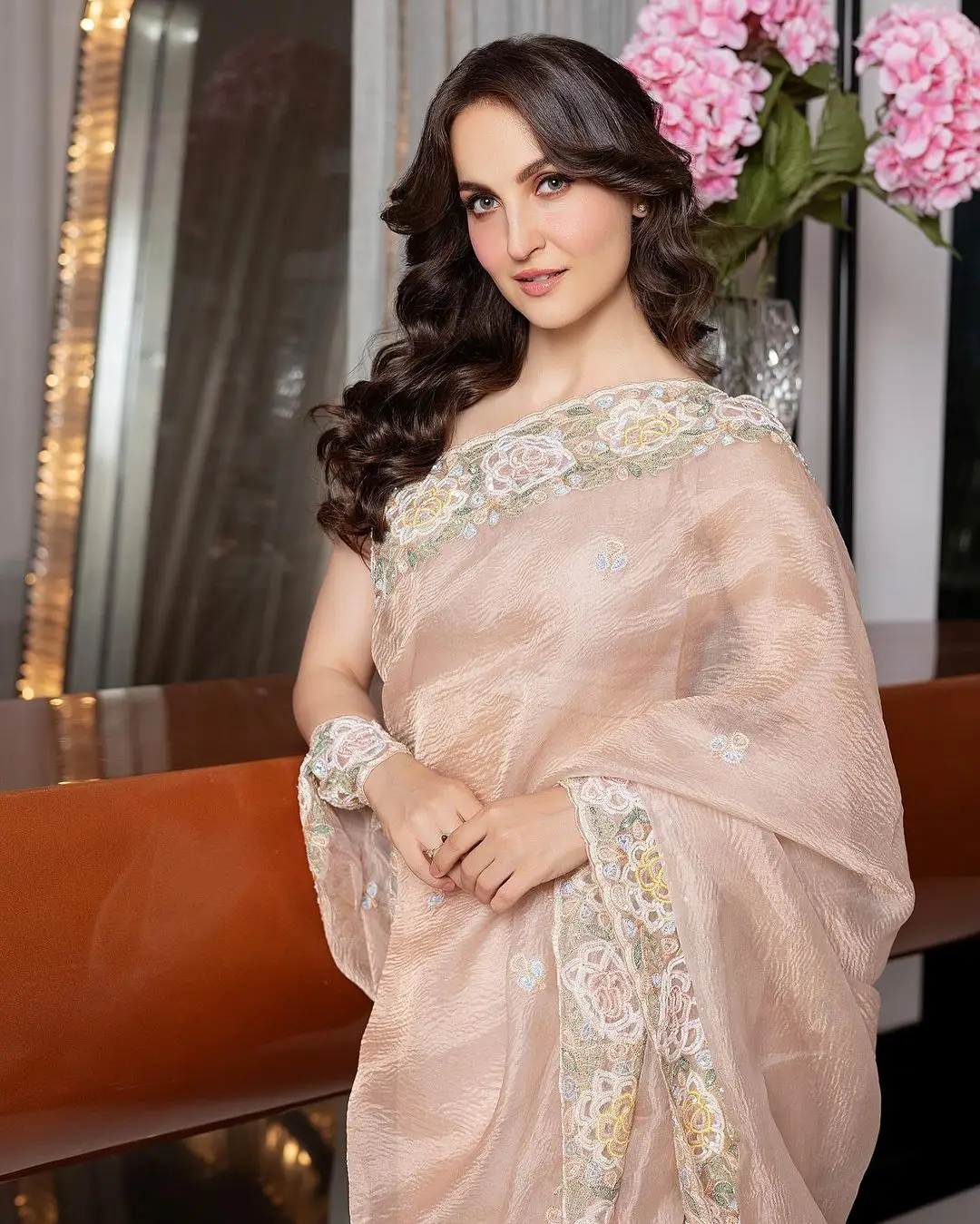 Bollywood Actress Elli AvrRam in Pink Saree Sleeveless Blouse